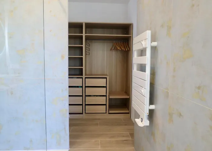 Seabel - Le Standing Avec Piscine Et Vue * Hyères