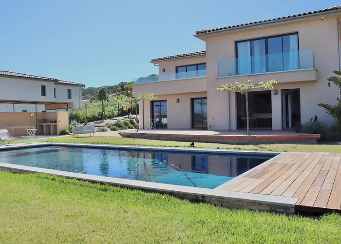 Seabel - Le Standing Avec Piscine Et Vue * Hyères