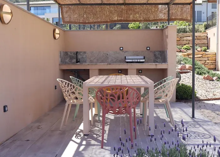 Seabel - Le Standing Avec Piscine Et Vue Villa *